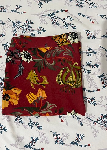 LC Waikiki Bordo Çiçek Desenli Volanlı Midi Etek