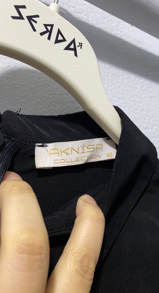 Tüy detaylı Siyah  Kadın Bluz - Görsel 3