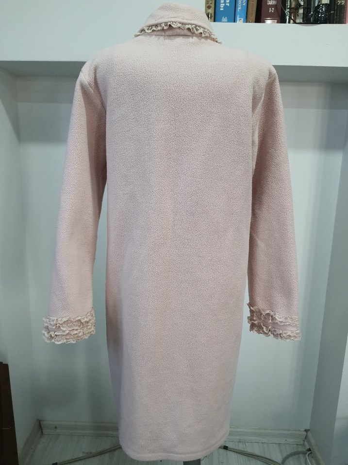 Pembe Uzun Kollu Yumuşak Polar Sabahlık - Görsel 3