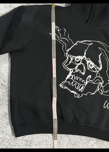 Kafatası Baskılı Siyah Kapüşonlu Sweatshirt - Görsel 3