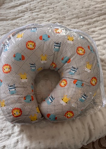 Fisher priceBebek Desenli Gri Emzirme ve Hamile Yastığı - Görsel 4