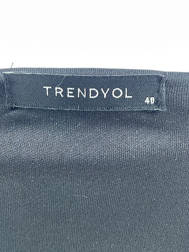 40 Beden siyah Renk Trendyol & Milla Kısa Elbise %70 İndirimli.