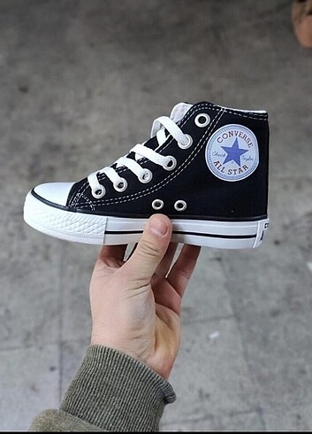 Siyah uzun Converse 