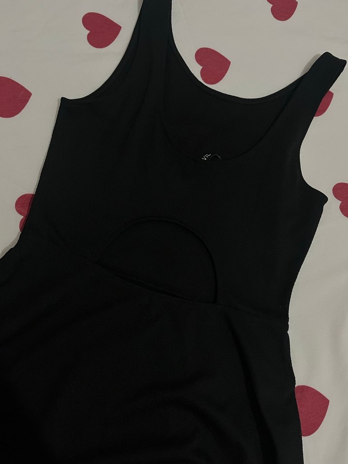 Siyah V Yaka Kolsuz Midi Elbise - Görsel 2