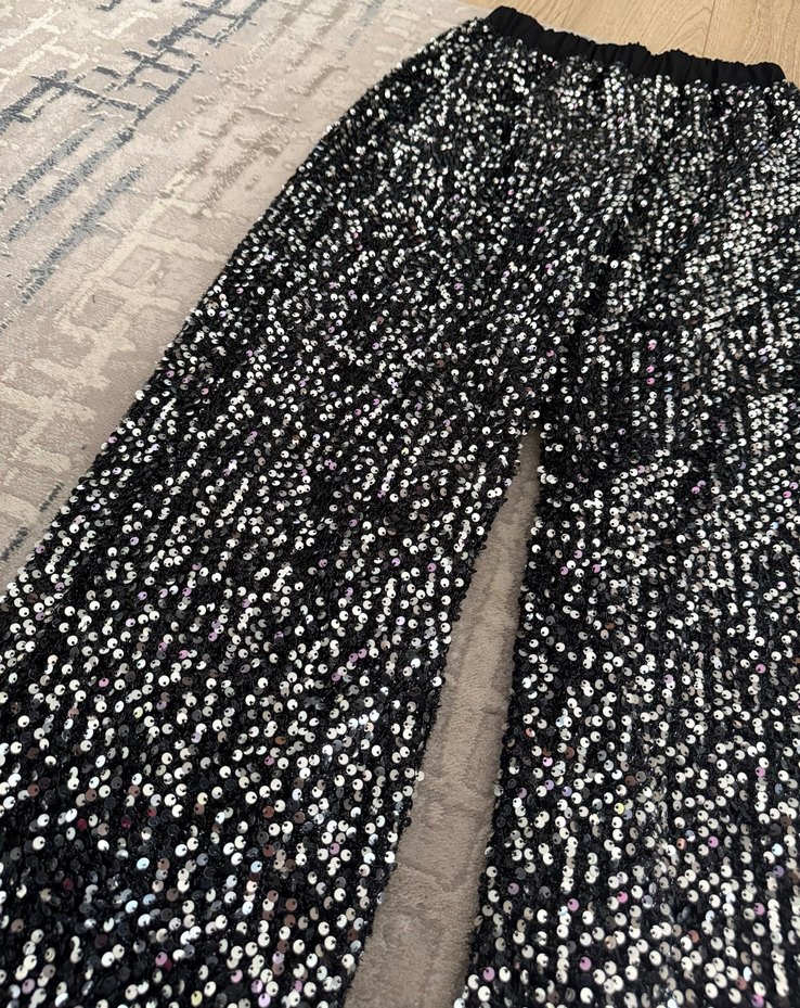 Kadın Gri Pileli Rahat Parlak Pantolon - Görsel 2