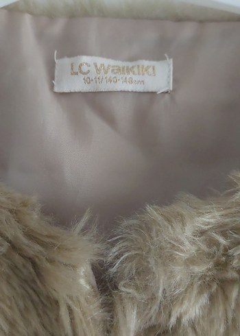 Lcwaikiki 10-11yaş 140-148cm Kız Çocuk Kürklü Bej Yelek - Görsel 3