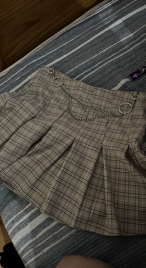 Bershka pileli mini etek - Görsel 2