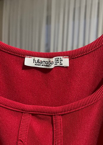 Kırmızı Mini V Yakalı Saten Elbise - Görsel 3