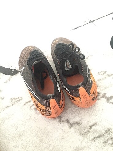 44 Beden siyah Renk nike mercurial
