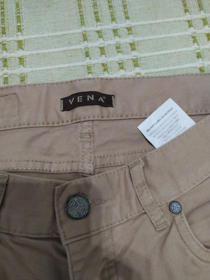 Vena marka Bej Kadın Bermuda Şort Mini Kesim - Görsel 2