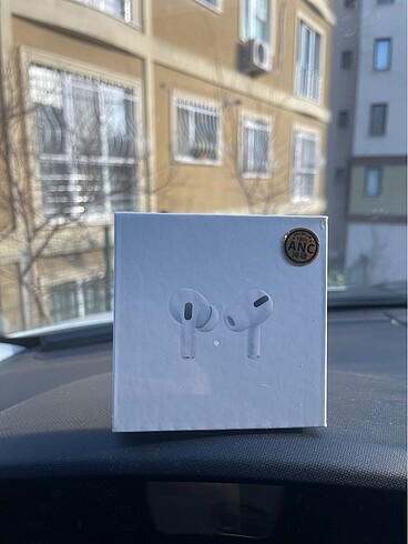 APPLE AİRPODS 3. NESİL PRO ANC ETİKETLİ BARKODLU JİLETİNLİ