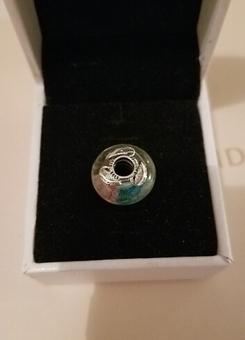 Pandora Pandora Murano ve Tüy charm