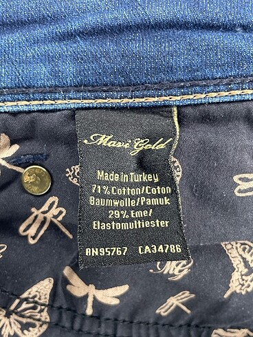 28 Beden çeşitli Renk Mavi Jeans Jean / Kot %70 İndirimli.