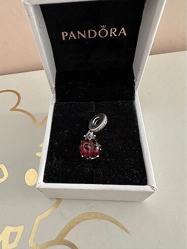  Beden Pandora charm