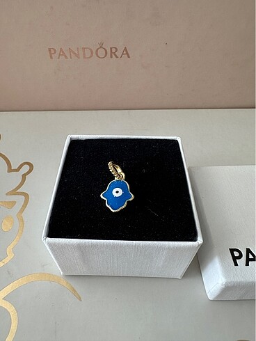 Pandora Pandora charm