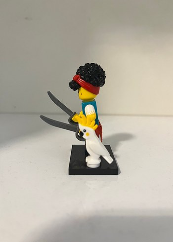 Diğer Lego Korsan Serdümen minifigür seri 27