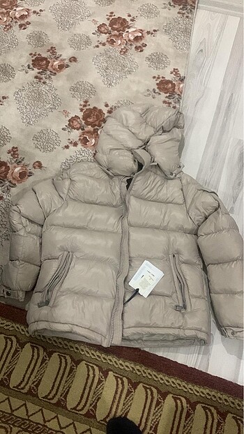 Moncler kadın mont