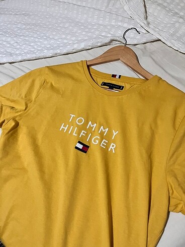 Orijinal Tommy Hilfiger tişört