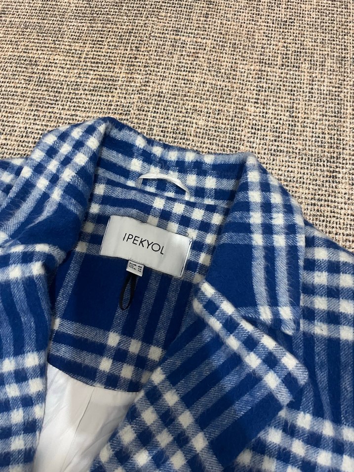 Mavi Ekose Düğmeli Kadın Midi Kaban - Görsel 4