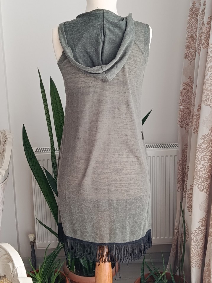 Yeşil Uzun Salaş Kadın Yelek Püsküllü - Görsel 2