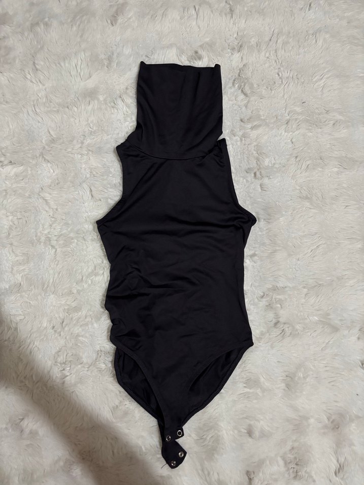 Siyah Yüksek Yakalı Kadın Monokini - Görsel 2