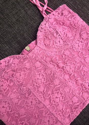 Dantel Detaylı Pembe Askılı Bustiyer - Görsel 2