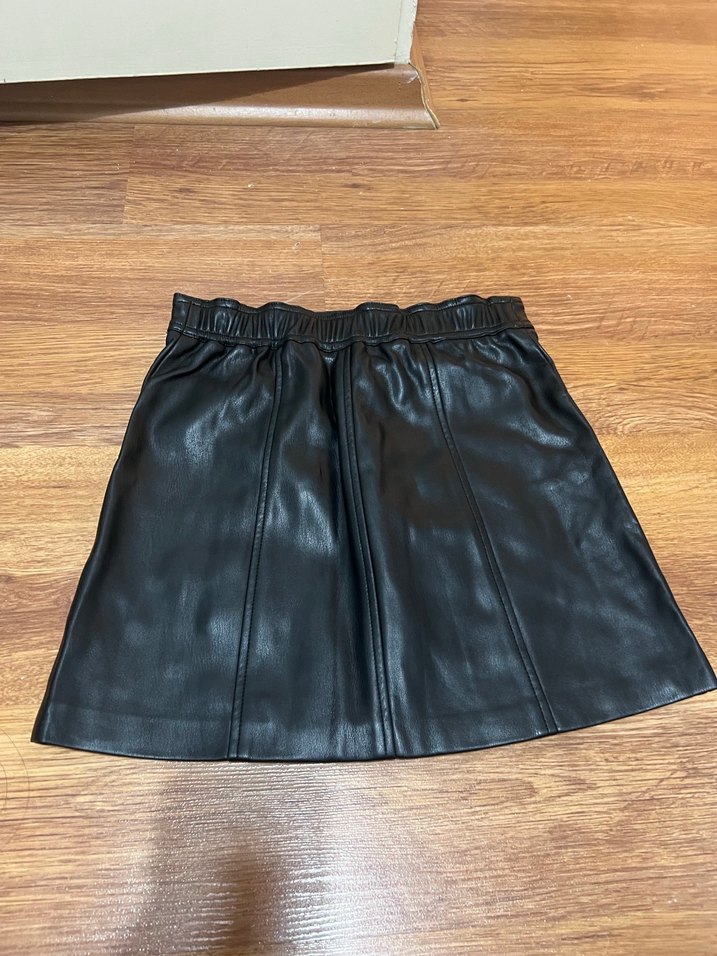 Düğmeli Siyah Deri Mini Etek - Görsel 3