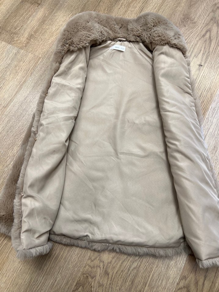 Kız Çocuk Bej Kürk Detaylı Yelek - Görsel 2