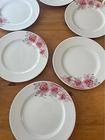 Güral porselen pasta tabağı