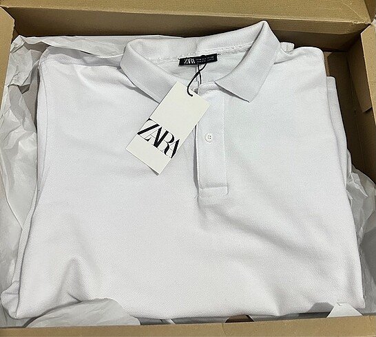 ZARA BEYAZ POLO YAKA TİŞÖRT