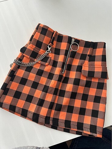 Potikareli Etek Bershka