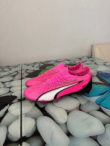 Puma Ultra Krampon Pembe