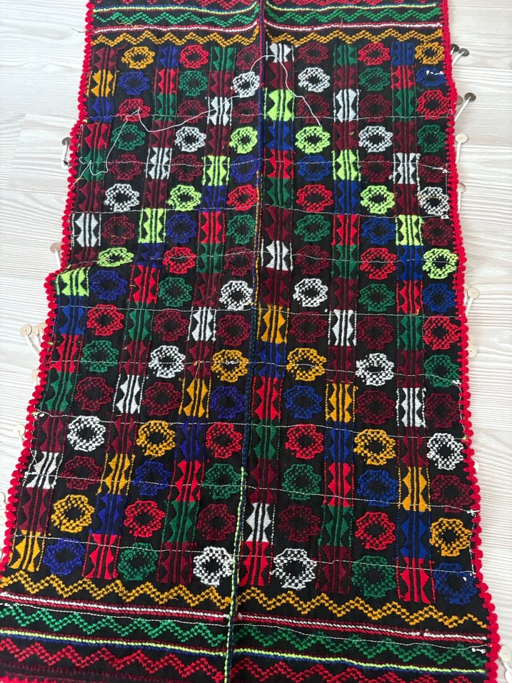 El işlemeli öğnük püsküllü öğnük etnik kilim entere saya önlük - Görsel 3