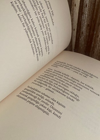 Yürüme - Oruç Aruoba - Görsel 2