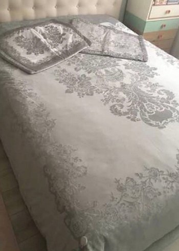 Karaca Home Yatak Örtüsü Çeyizlik Hiç Kullanılmadı - Görsel 2