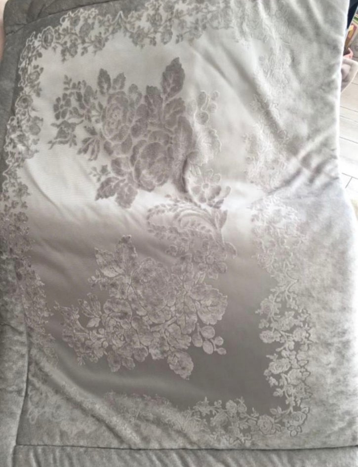 Karaca Home Yatak Örtüsü Çeyizlik Hiç Kullanılmadı - Görsel 3