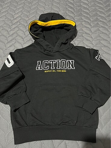 Kapüşonlu Sweatshirt