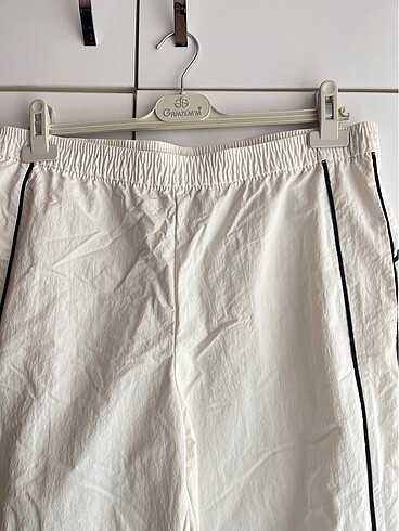 H&M H&M paraşüt pantolon
