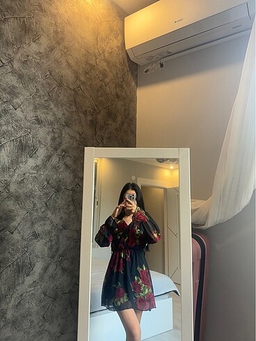 xs Beden Astarlı tül elbise