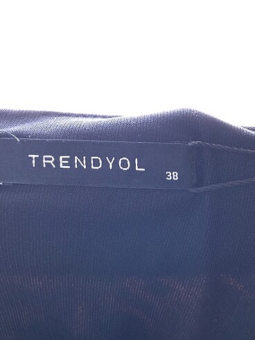 38 Beden çeşitli Renk Trendyol & Milla Kısa Elbise %70 İndirimli.