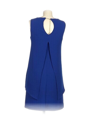 s Beden PreLoved Kısa Elbise %70 İndirimli.