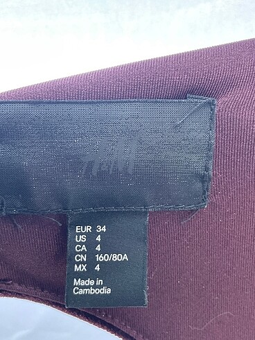 34 Beden bordo Renk H&M Kısa Elbise %70 İndirimli.