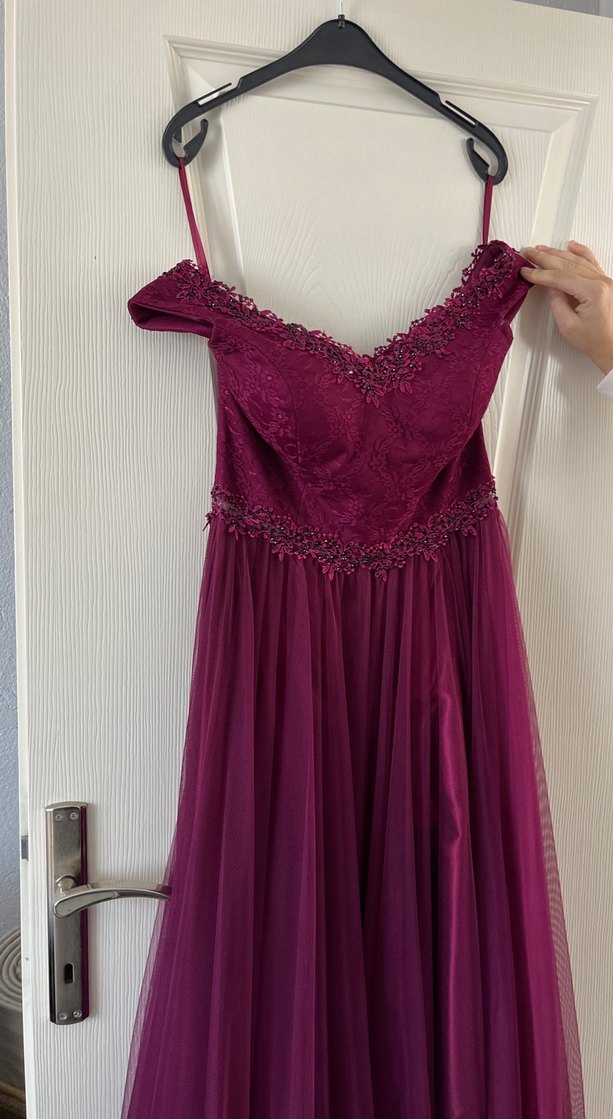 Bordo Güpür Detaylı Uzun Abiye Elbise - Görsel 3