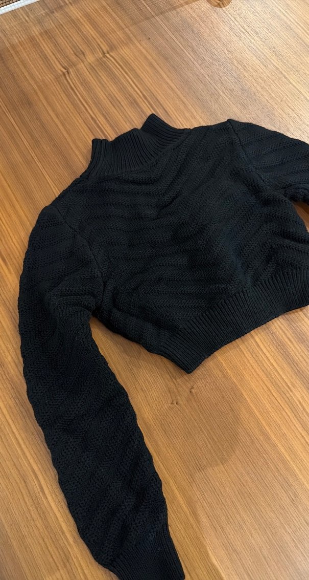 Siyah Boğazlı Triko Kadın Kazak - Görsel 2