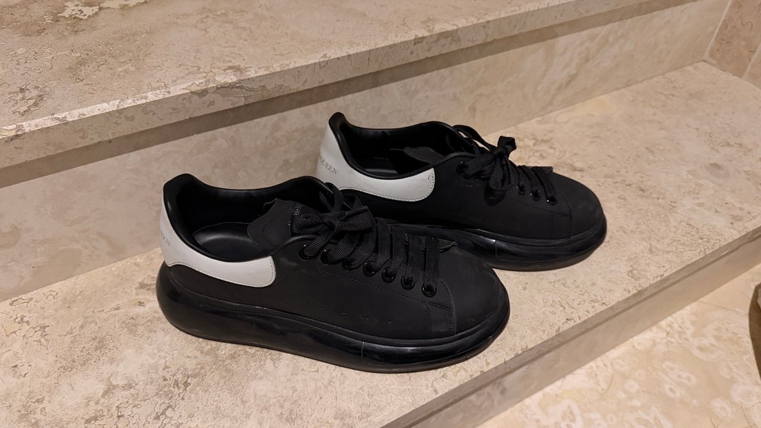 Siyah Beyaz Platform Topuklu  Spor Ayakkabı - Görsel 3