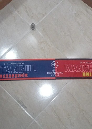 Şampiyonlar Ligi Çok Renkli Atkı