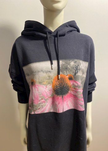 Kapüşonlu Siyah Baskılı Kadın Sweatshirt - Görsel 4