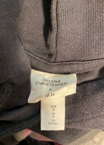 Kapüşonlu Siyah Baskılı Kadın Sweatshirt - Görsel 5