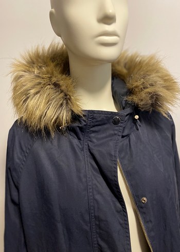 Sokak Stili Lacivert Kürklü Kadın Mont - Görsel 4