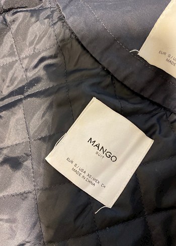 Sokak Stili Lacivert Kürklü Kadın Mont - Görsel 8